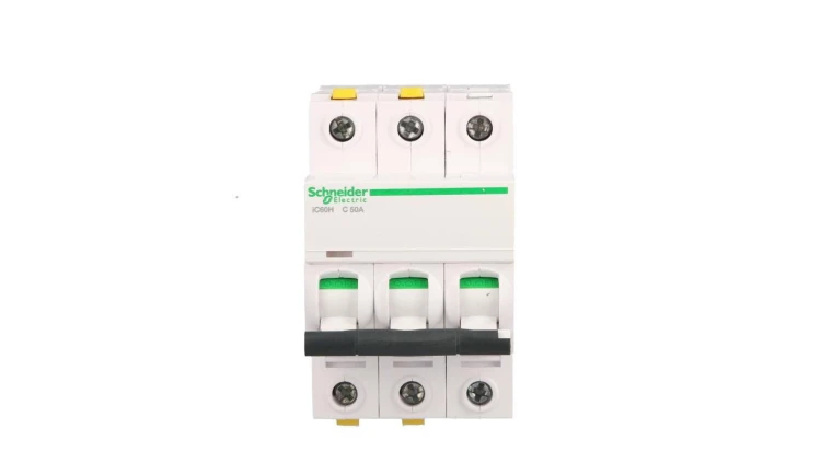 Wyłącznik nadprądowy 3P C 50A 10kA AC iC60H-C50-3 Acti9 A9F07350