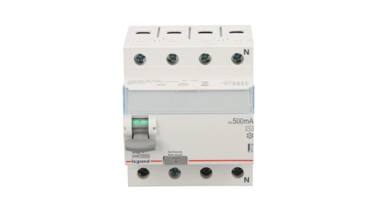 Wyłącznik różnicowoprądowy 4P 63A 0,5A typ AC P304 TX3 411739