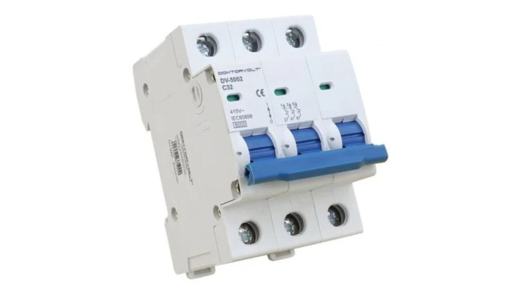 Wyłącznik nadprądowy 3P C 32A 6kA AC 5002